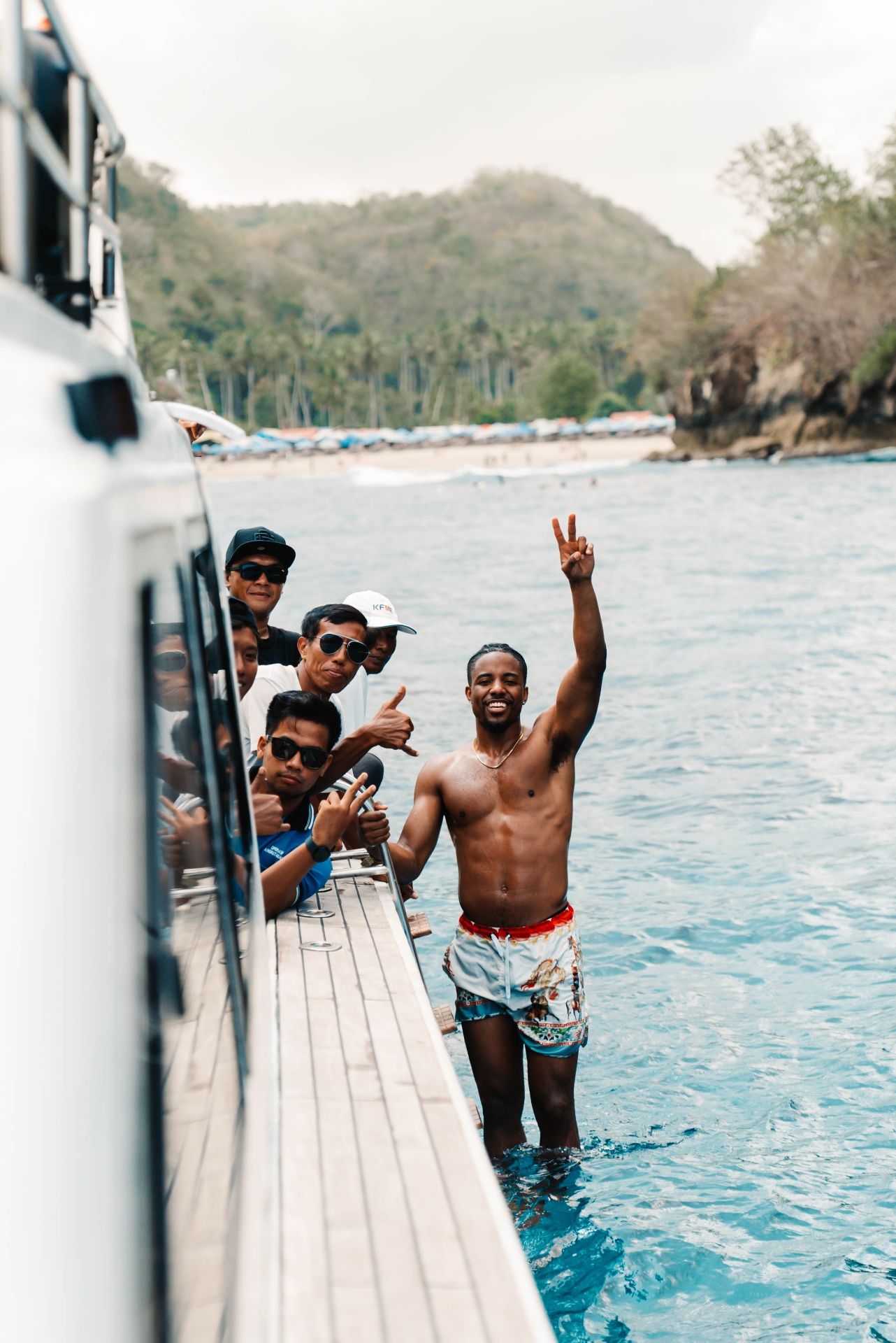 JetQuest group taking a swim stop together